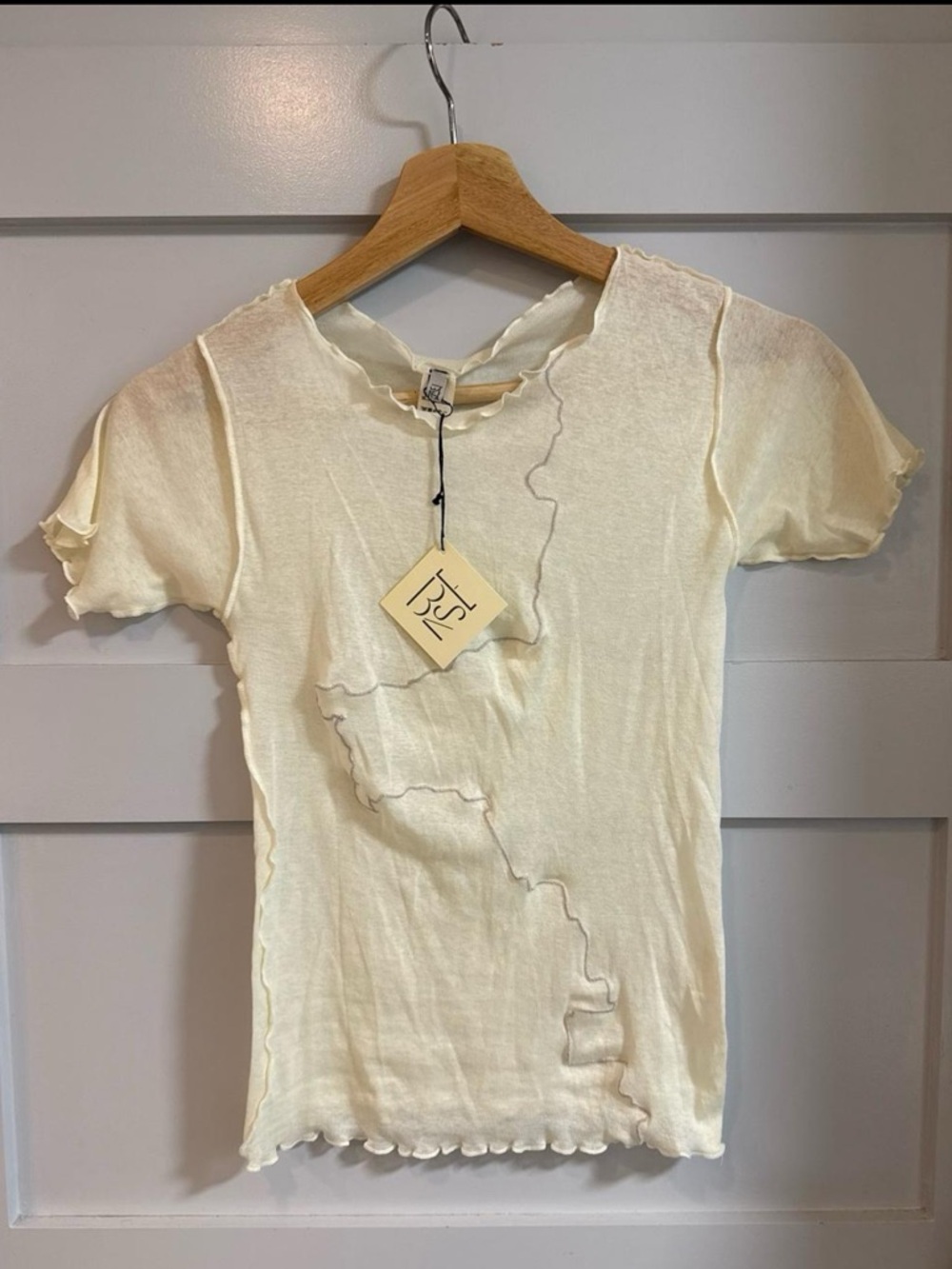 Baserange Gerrymandered Tee S NWT